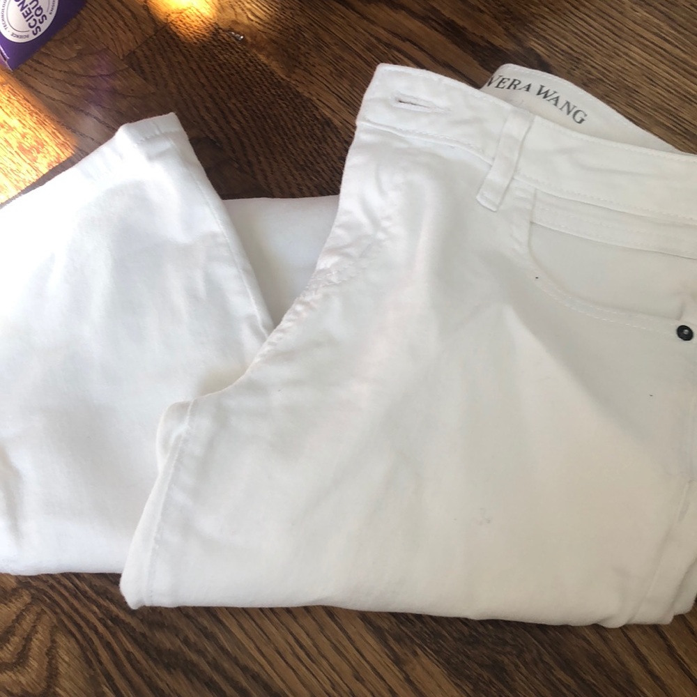 Simply Vera roll cuff Capri in white size 2
